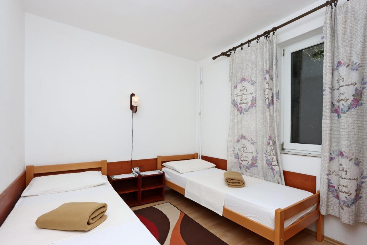 Apartments With A Parking Space Crikvenica - 12592 Zewnętrze zdjęcie